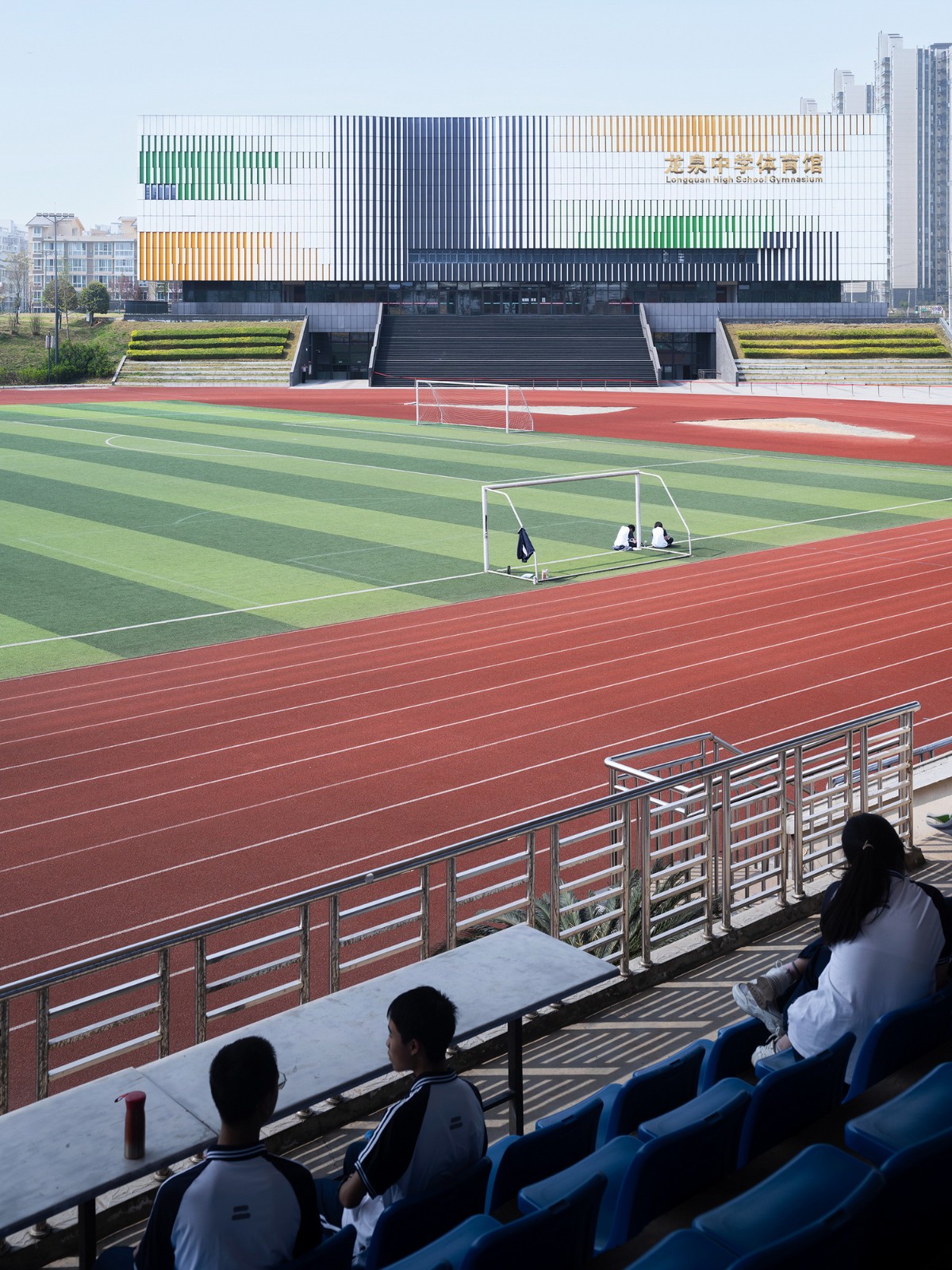 龙泉中学体育馆 / 中国建筑西南设计研究院有限公司
