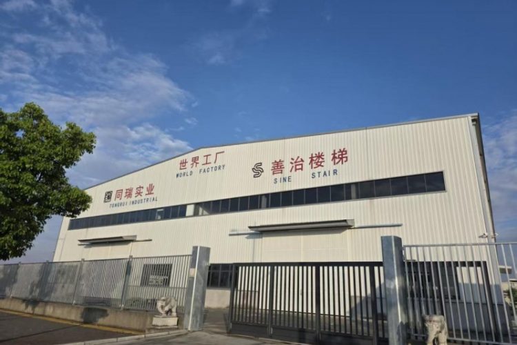 善治楼梯：以“异形雕塑楼梯”重塑空间美学，36年匠心铸就行业典范